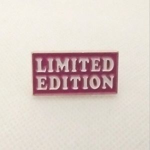 🧁 3/$30 Limited Edition Sign Enamel Pin NEW
